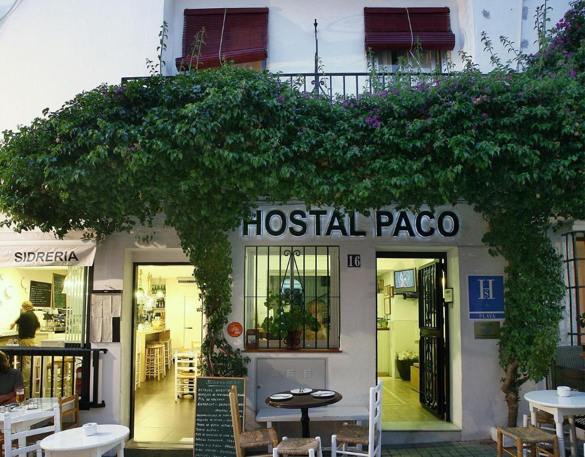 Hostal Paco Marbella Exterior photo