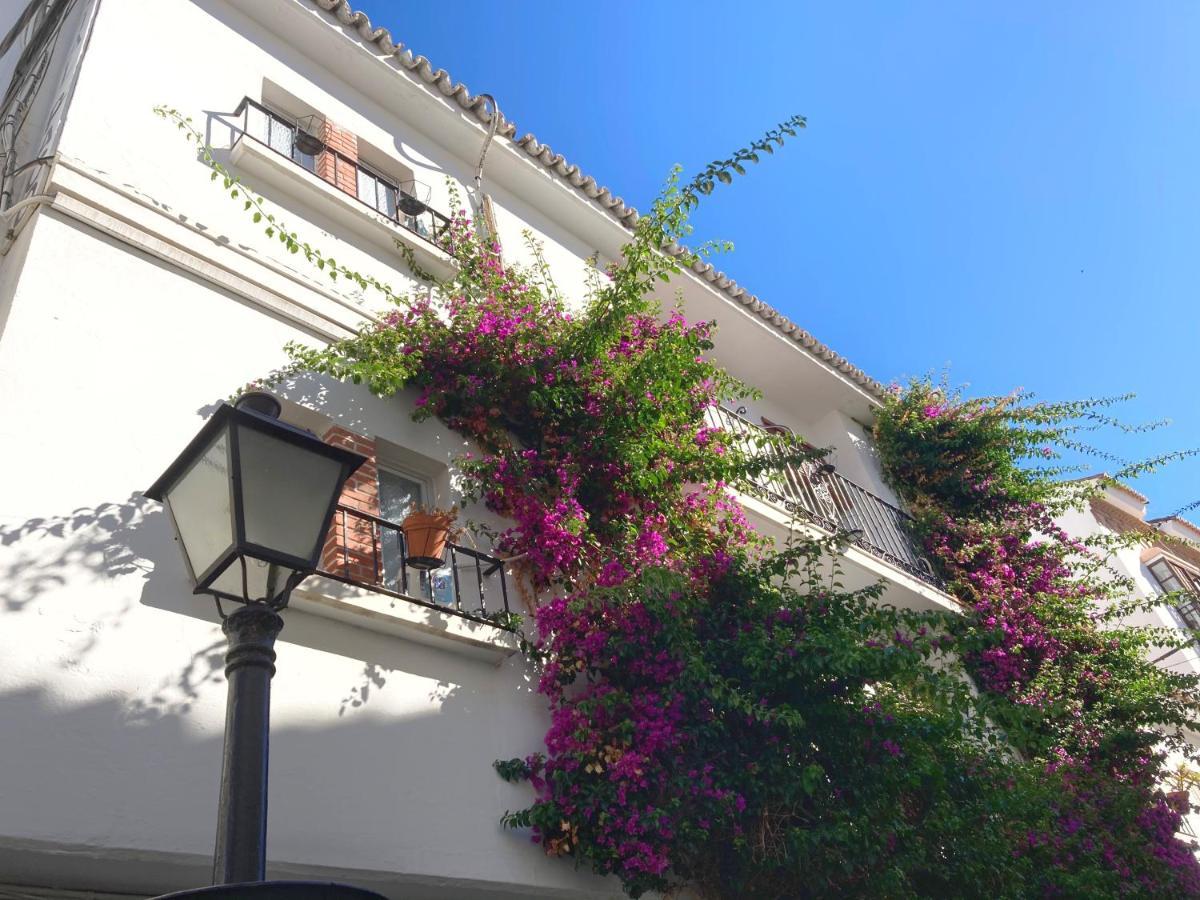 Hostal Paco Marbella Exterior photo